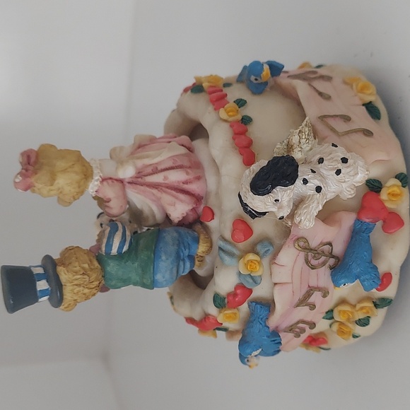 Vintage Collectible Music Box - Picture 3 of 5